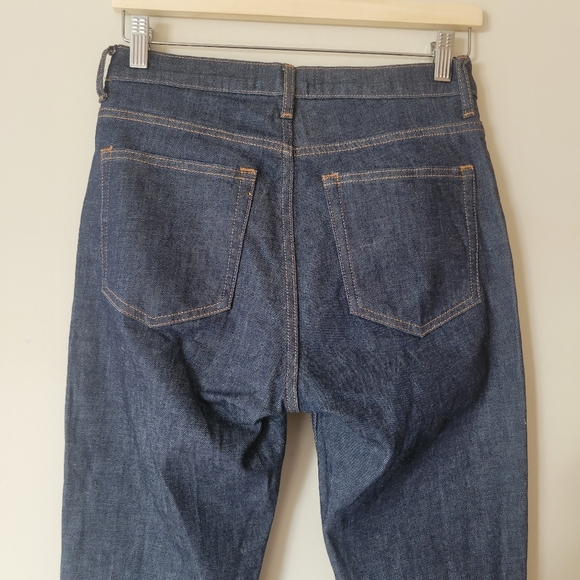 Everlane high-rise skinny jeans in dark indigo - Picture 5 of 8